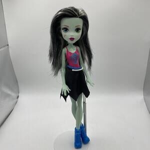 2015 Monster High Frankie Stein Doll